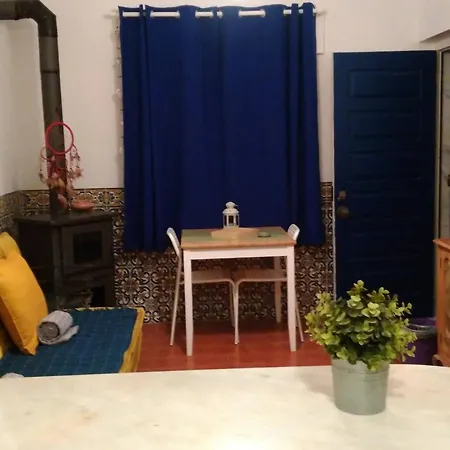Ferienhaus Charming House In Aroeira With Private Pool *